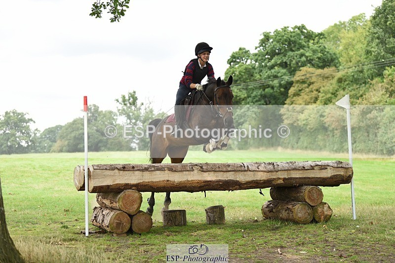 230817-135714-02104 - Kay's 1st Group - XC