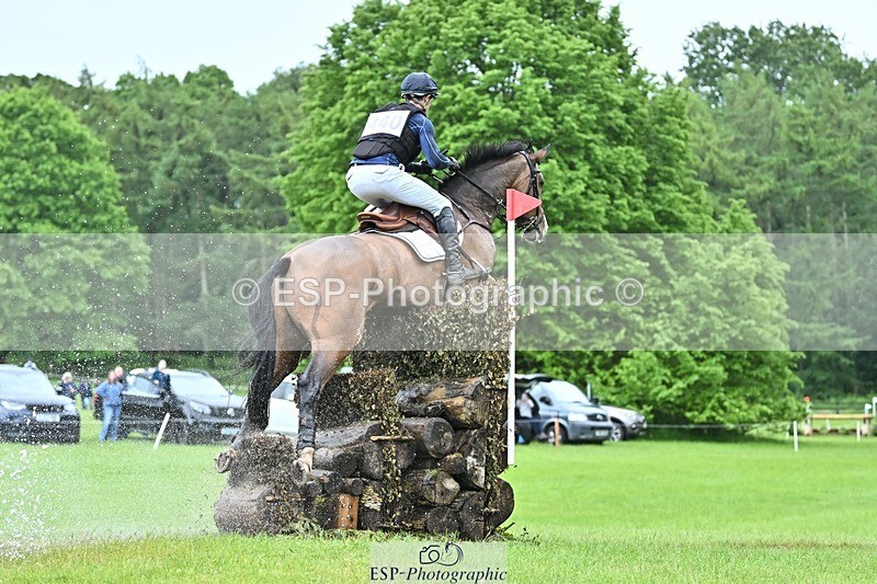 240526-125157-22235 - 440-CLARAGH_OLALA-Jack_Pinkney