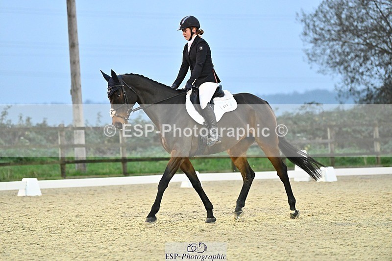 241103-163809-03381 - Novice 1 - 16.18 to 17.50