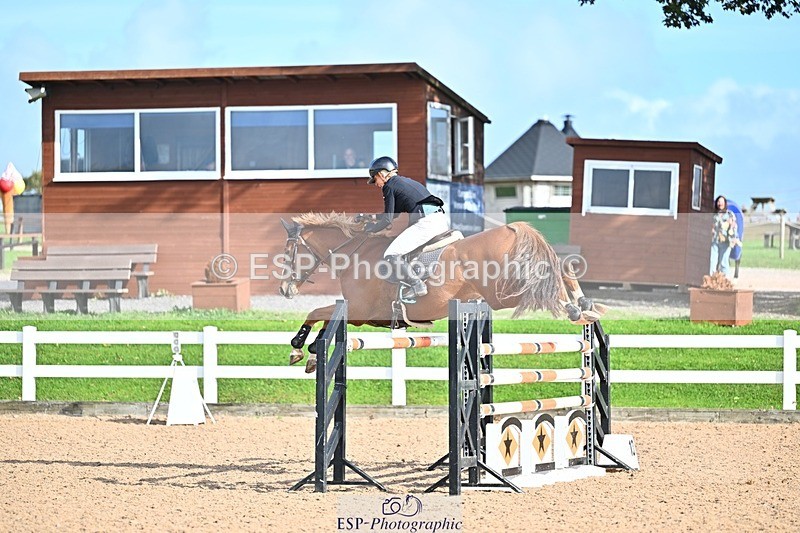 261014-144235-00819 - Cls 07 Snr Fox & 1.20m Open