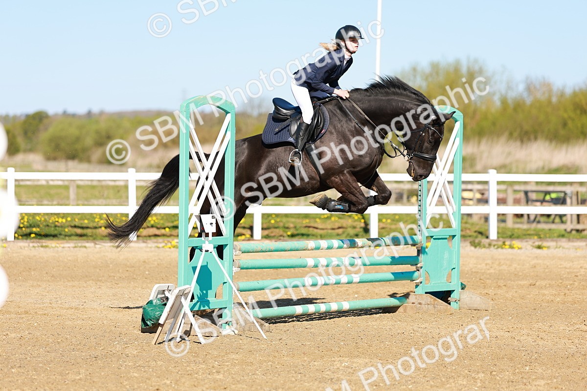 SBM_000584 - Class 1 - Clear Round