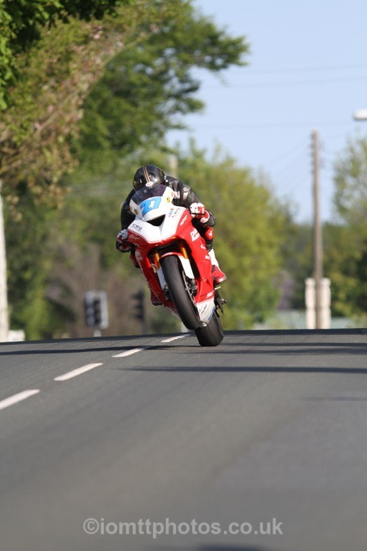 IMG_4336 - Thursday Practice  TT 2013