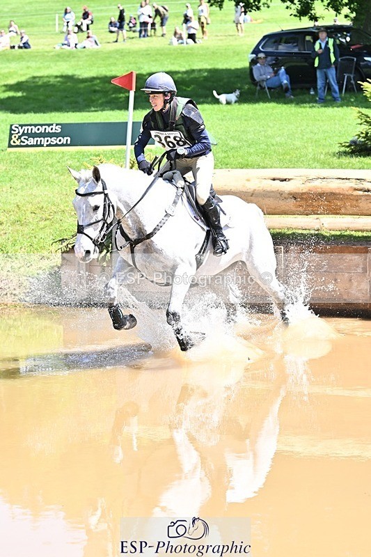 240525-120646-12923 - 368-ROCHDAN_FLEX-Emily_Philp