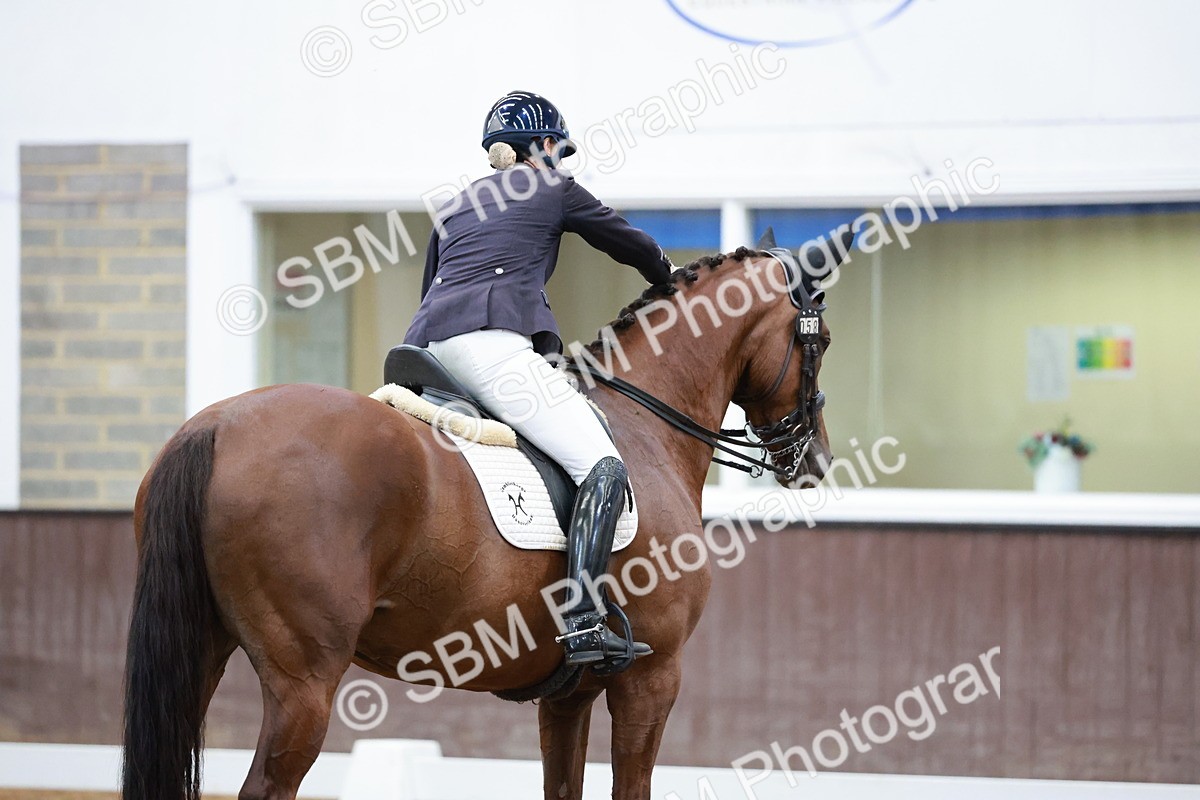 SBM_005486 - Class 3 - Medium 6 - 14.40-15.52