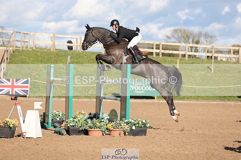 240419A-173858-09903 - Cls 10, 2 Star Big Tour 145cm  Break to End