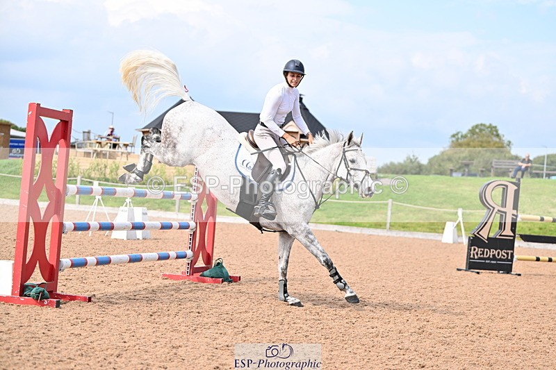 240828A-150233-01103 - Cls 4 Snr Newcomers and 1.10m Open