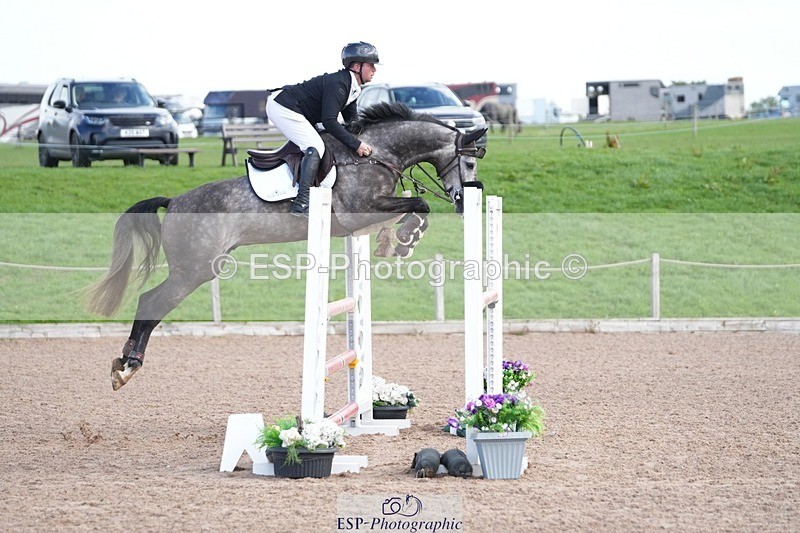 250913-101820-06122 - Cls 14 Snr Newcomers