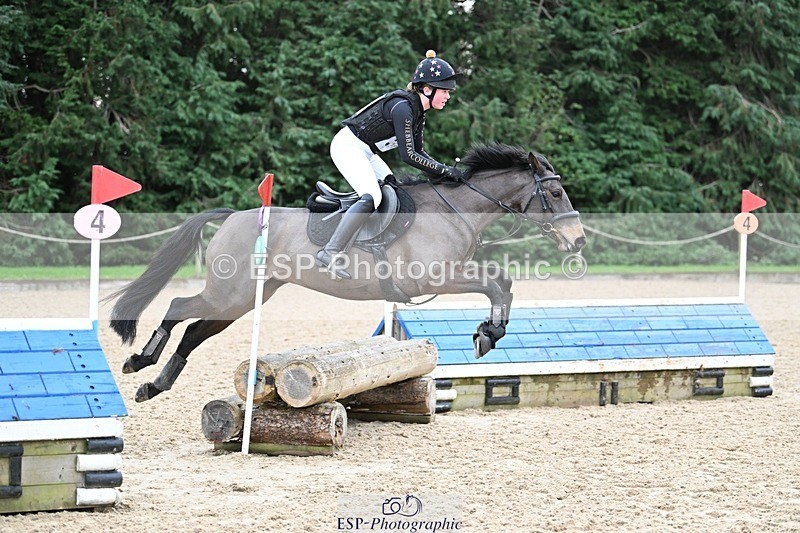 241117-093555-02984 - Cls 1 70-75cm 9.00 to End