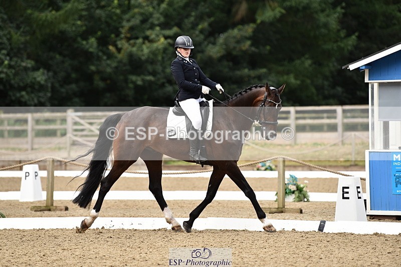 140110A-003208-10646 - 124-Latisha.Nazaruk-Southern.Cross.Brunei