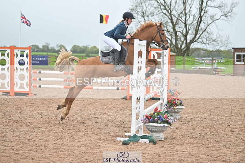 240505A-132013-05582 - Cls 5 Pony Foxhunter & 1.10m Open