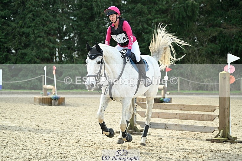 250309A-101918-00464 - Cls 01 70cm 09-50 to 10.30