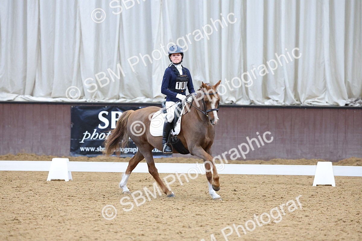 SBM_003680 - Novice