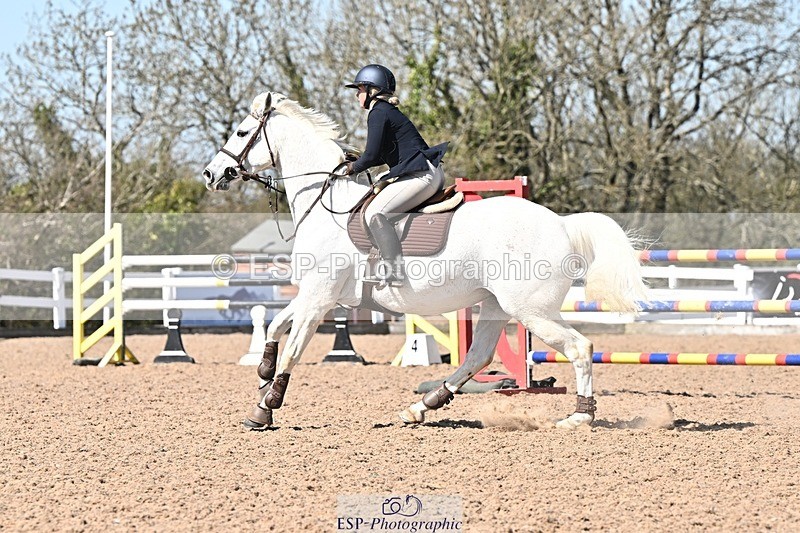250409-135244-00682 - Snr Fox & 1.20m Open