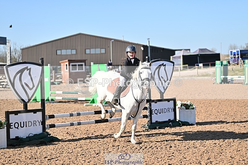 250401-164143-00192 - 60cm classes