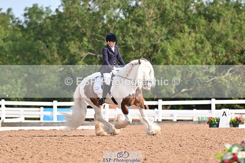 240817A-094029-06684 - 212-Emma.Lomas-My.last.rolo