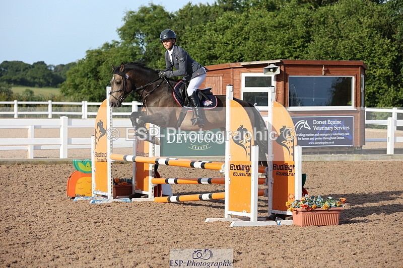 240629A-073204-02111 - Cls 16 British Novice and 80cm Open