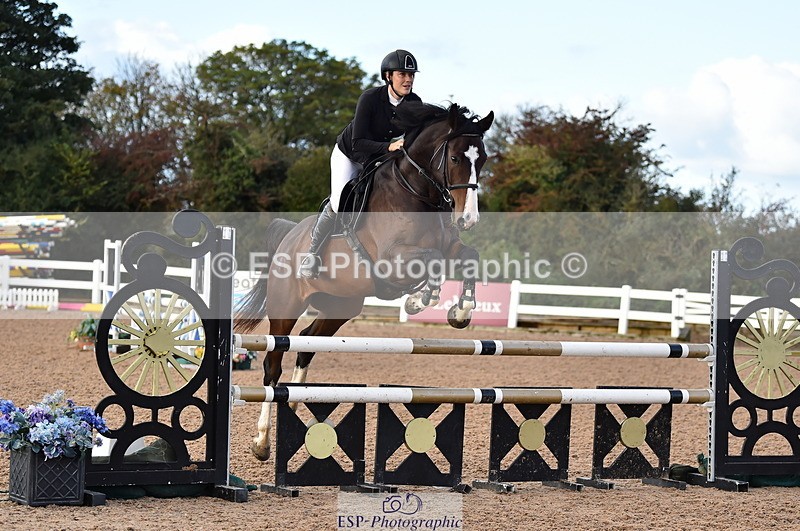 231014A-091742-03670 - Cls 12 British Novice & 90cm Open