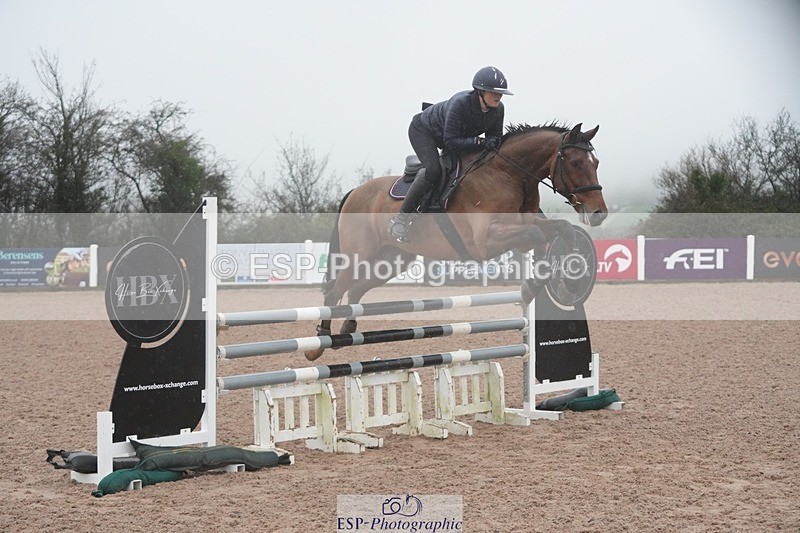 251207-102450-01649 - Cls 18 Snr Discovery and 1m