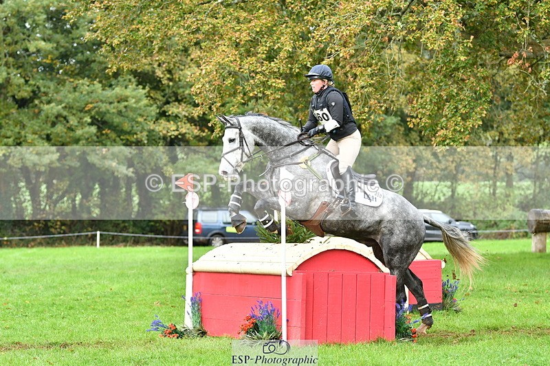 251025A-104804-17503 - D-360-Hannah.Norvill