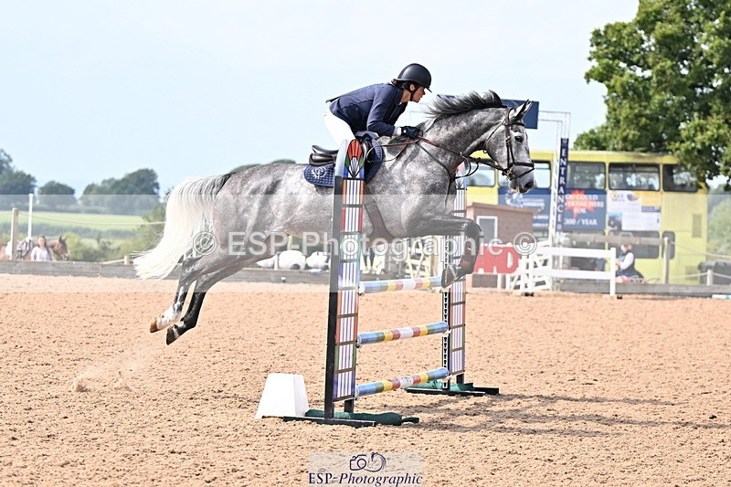 240828A-143629-00950 - Cls 4 Snr Newcomers and 1.10m Open