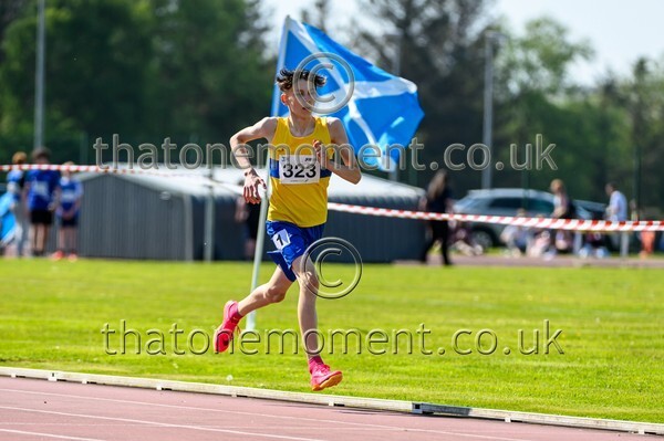 West25Sat-928537 - Track Male