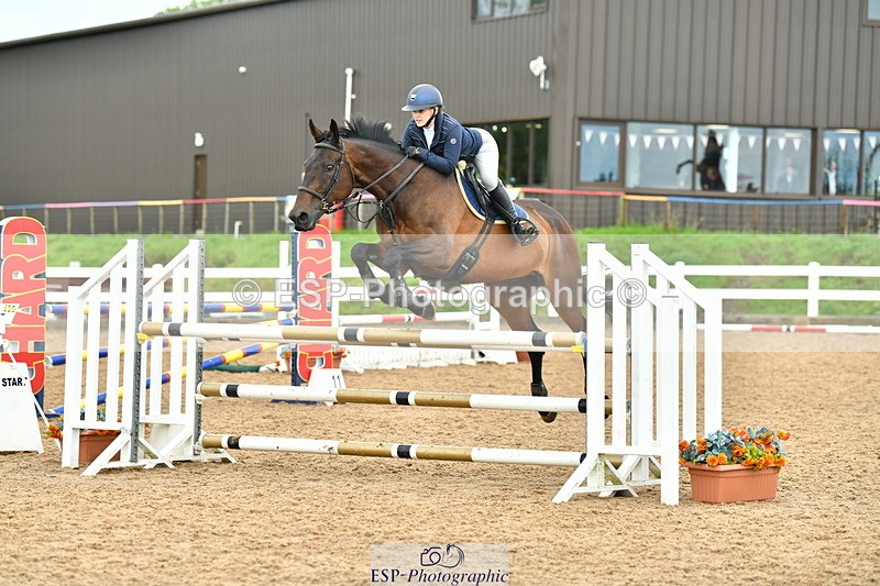 230730A-143453-10376 - Cls 35 1.05m Amateur Quali