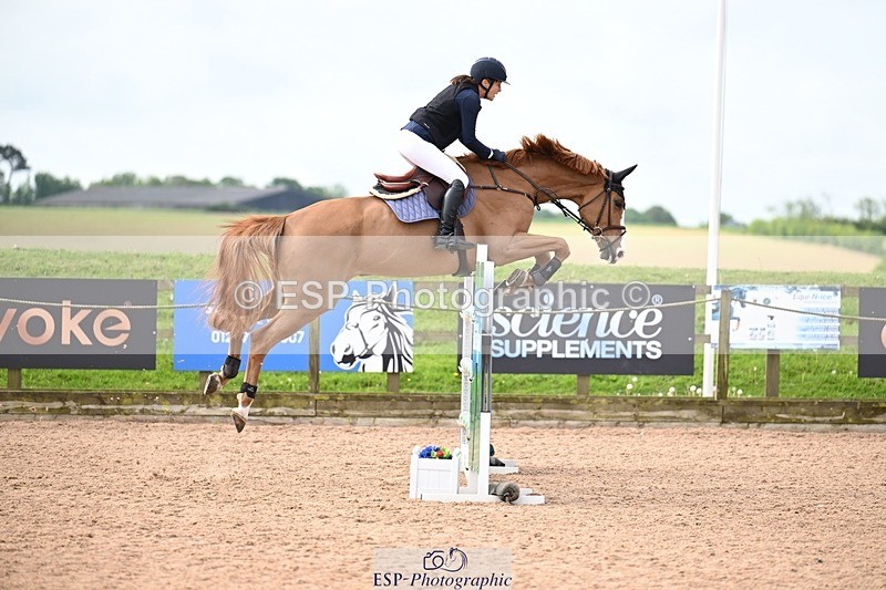 260507-093906-01242 - Cls 1 Snr Foxhunter