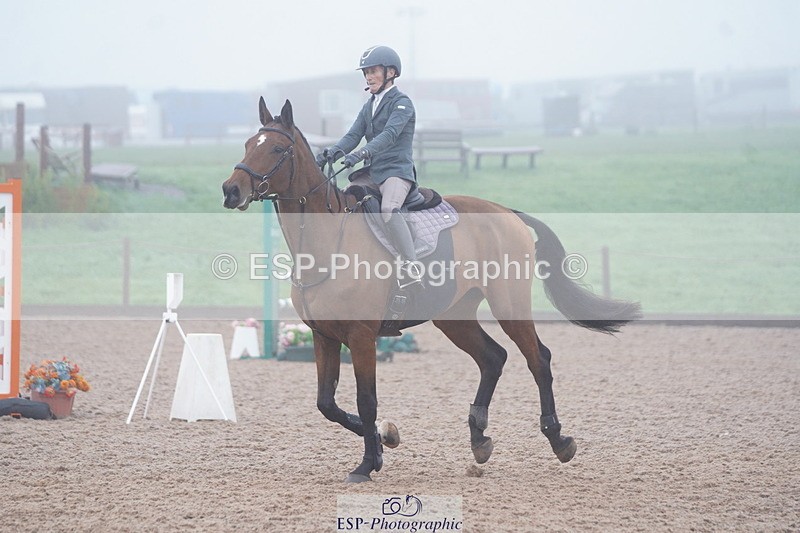 241006A-131056-06964 - Cls 20 Snr Newc & 1.10 Open