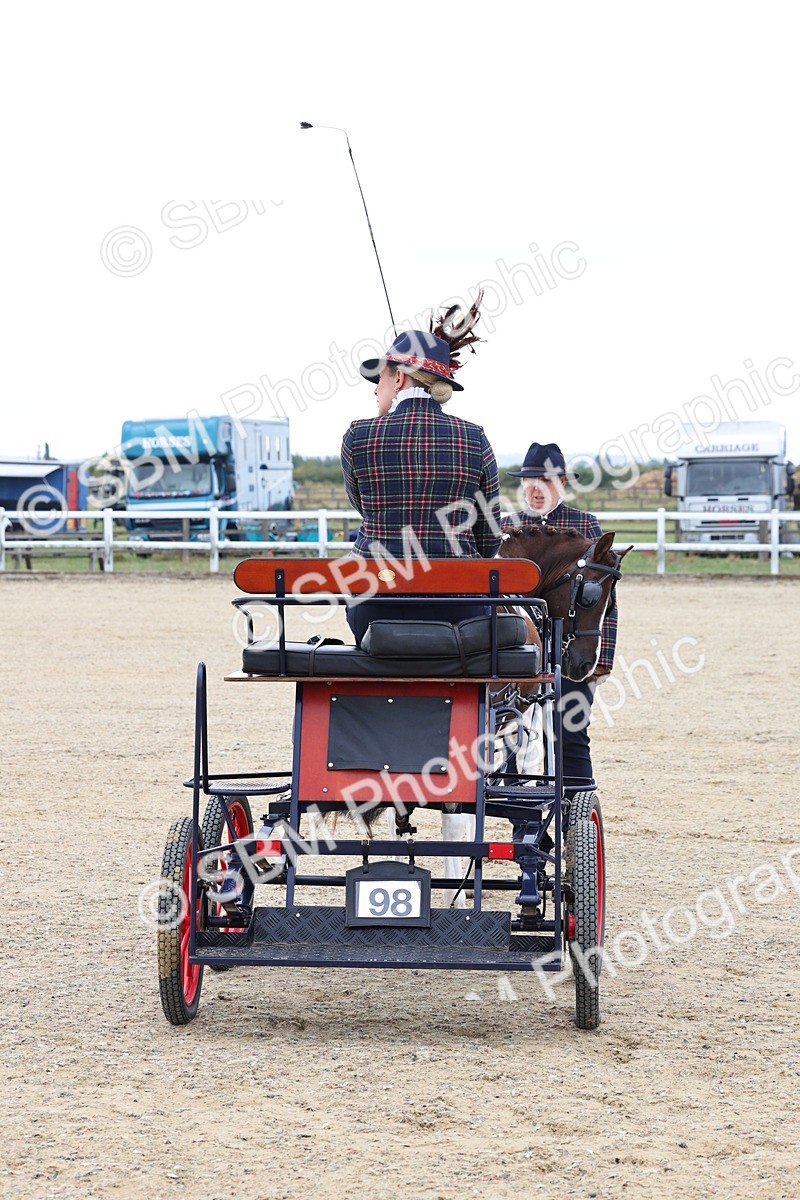 SBM_000303 - Class 2 - Exercise Vehicle 13.2hh & Under