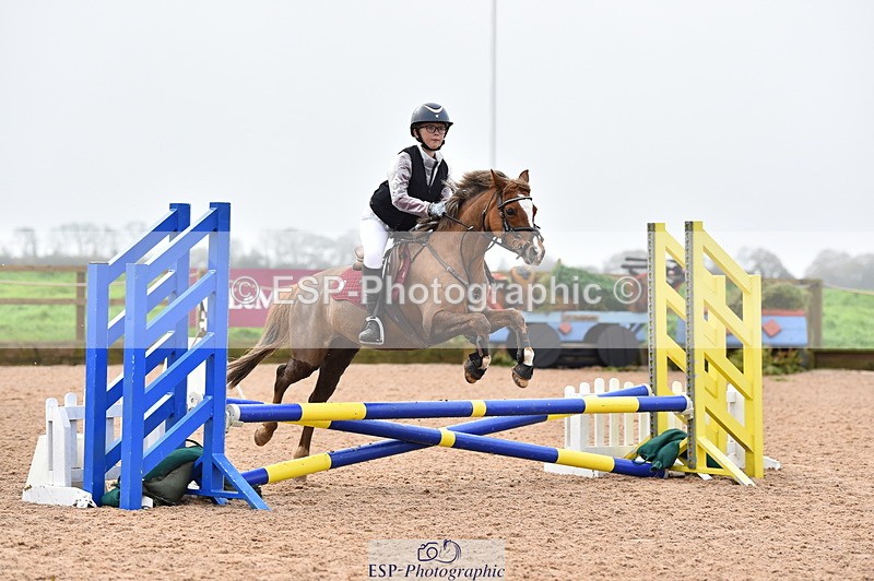 231118A-102136-01036 - Cls 18+19 Club and Schools 70cm