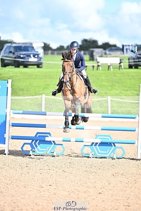 250924-120943-00188 - Cls 3 Snr 1.05m Open