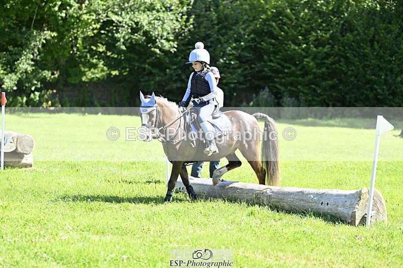 240728B-104438-00686 - Theo's Group XC