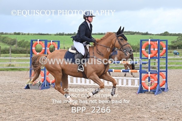 BPP_2266 - CLASS 4  FRI Senior Newcomers/ 1.10m Open