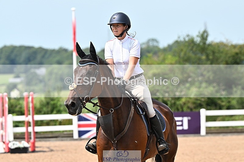 240801A-130128-01701 - Cls 11 1.10m Amateur Qualifier