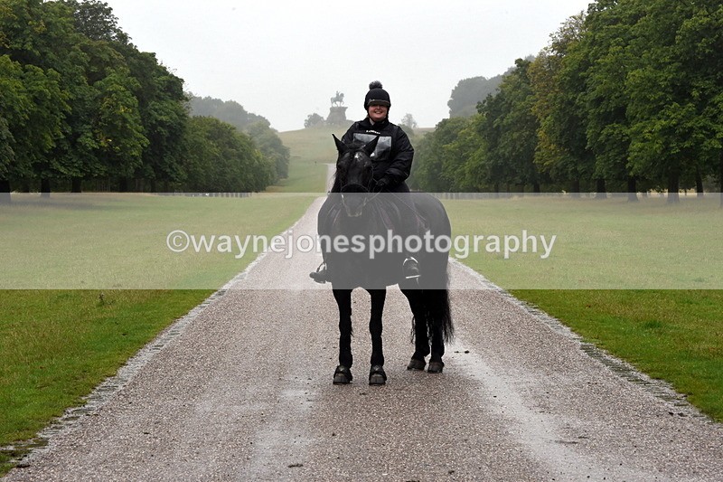 TT3_8569 - Time at Crossing 11:44 to 12:54