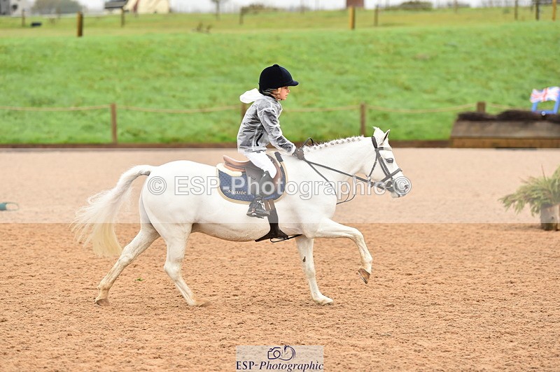 231118A-102024-01030 - Cls 18+19 Club and Schools 70cm