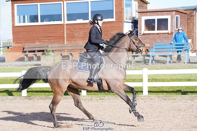 250222-153240-02479 - Cls 15 Foxhunter and 1.20m Open