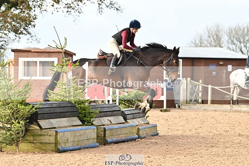 241110A-135206-01121 - 90cm Start to 14.00