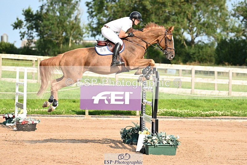 240801A-171237-02774 - Cls 6 National 1.40m Open