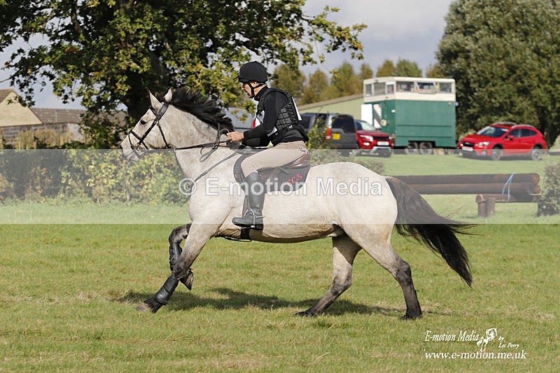  WWHT 171021 3075 - Intermediate (0.90m)  17/10/21