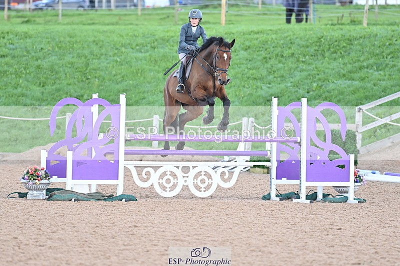 231014A-110819-04307 - Cls 18 Newcomers & 1.10m Open