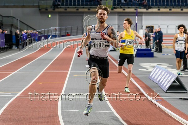 CombiMast25-916122 - Track Male Set Two