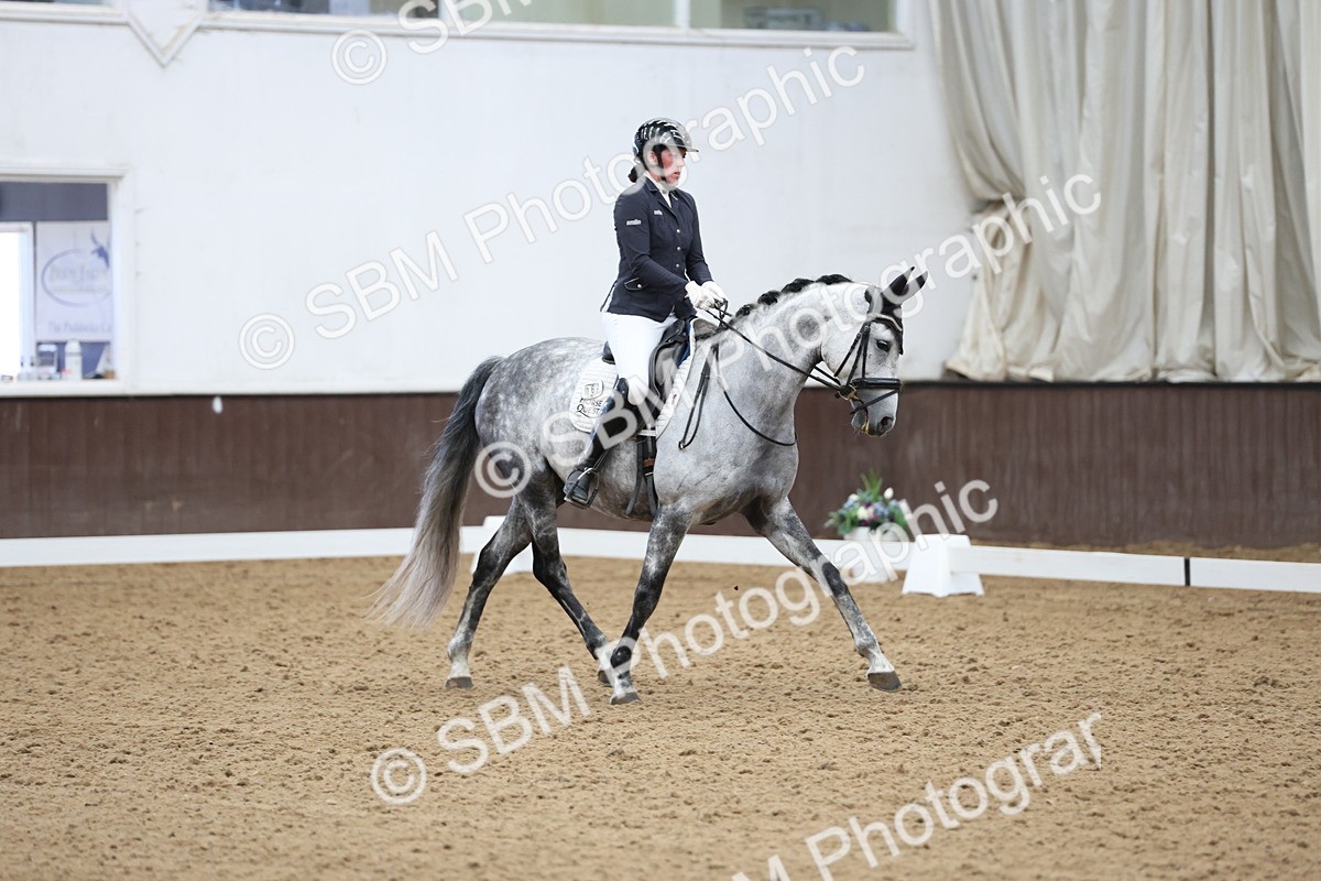 SBM_004017 - Class 8 - Advanced Medium 6 Silver