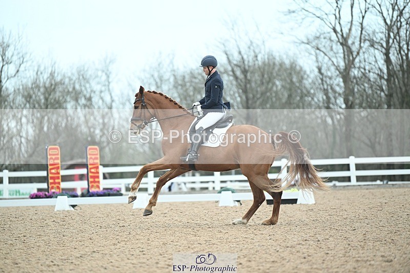 250403-085113-00422 - 034-Alejandro.Farina-Davian.Hit