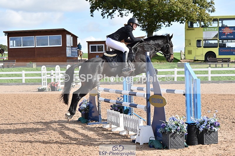 231015A-125744-08167 - Cls 25 95cm Amateur Q 2nd R