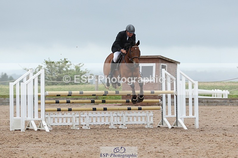 250524-095058-03965 - Cls 13  A&B 1.05m & 1.10m open