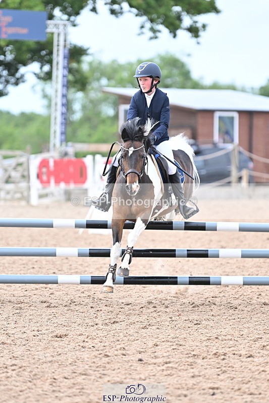 240628A-160605-01353 - Cls 5 Stepping Stones 128cm + 138cm