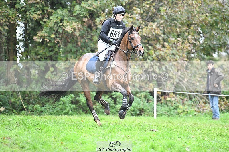 231021-101251-14096 - 683-ALVESCOT.FIVE.STAR-Mark.Ford-SC+XC