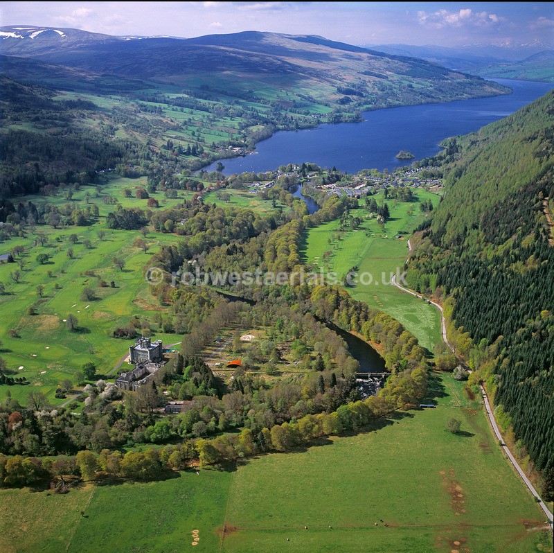 A00693G River Tay at  Taymouth Castle to Loch Tay in 2014 - Lochs, glens and rivers