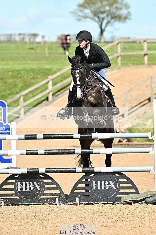 250416-152648-01739 - Cls 6 Foxhunter and 1.20m
